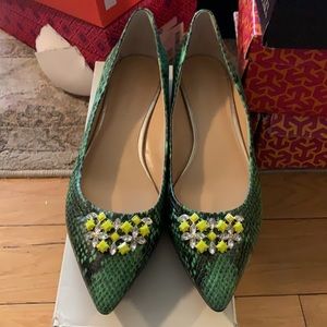 Banana Republic Flats